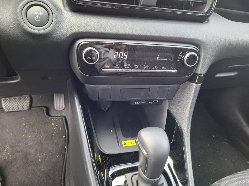 Toyota Yaris - Photo 15