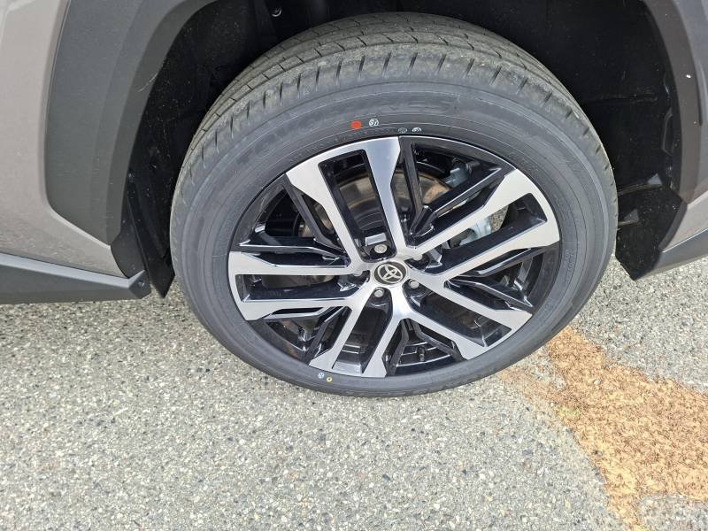 Toyota RAV4 - Photo 9