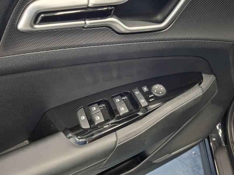 Kia Sportage - Photo 20