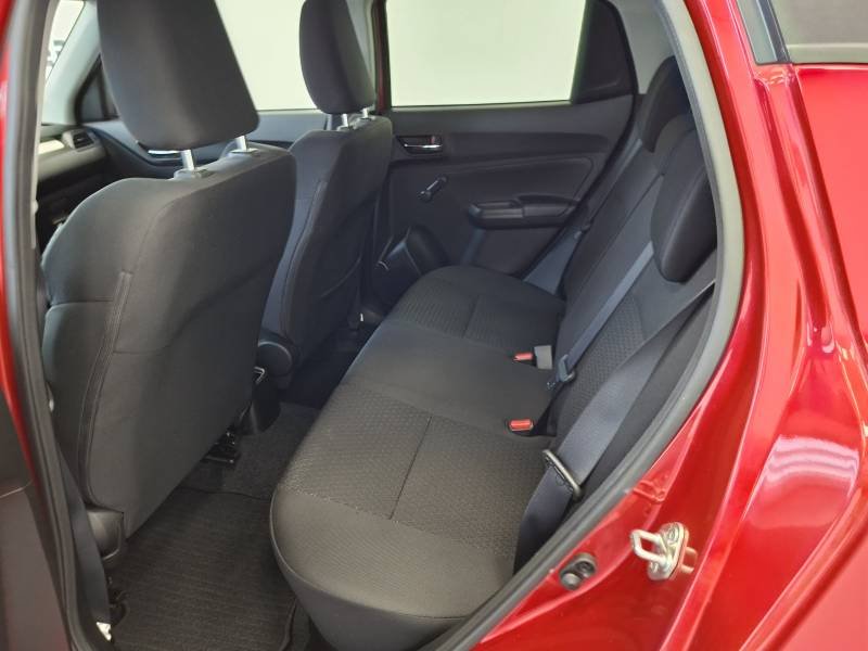 Suzuki Swift - Photo 10