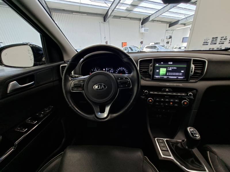 Kia Sportage - Photo 17