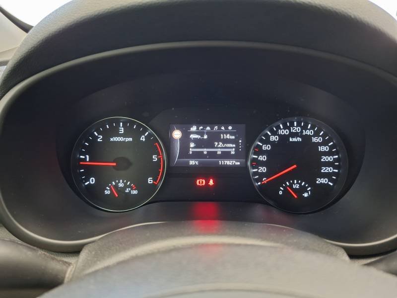 Kia Sportage - Photo 21