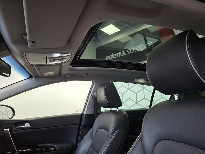 Kia Sportage - Photo 31