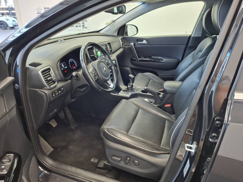Kia Sportage - Photo 10