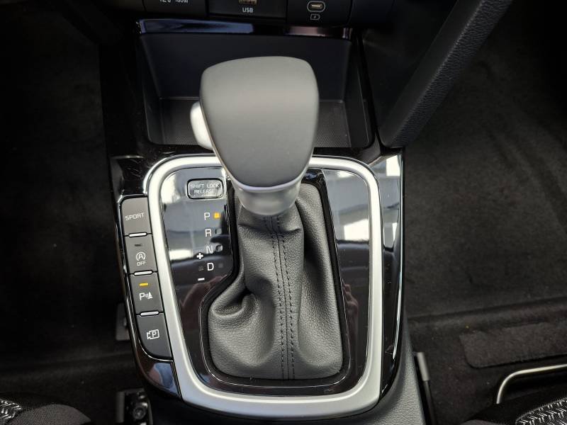 Kia CEED - Photo 32