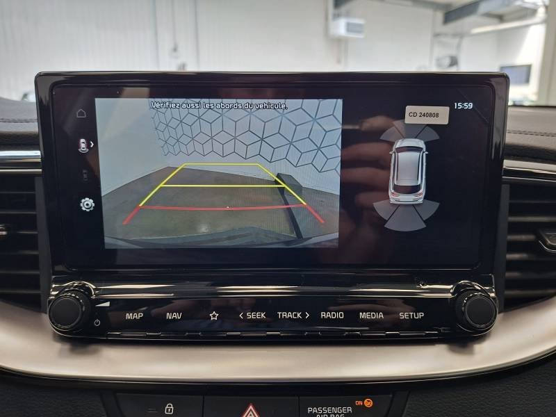 Kia CEED - Photo 28