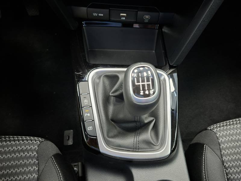 Kia CEED - Photo 30