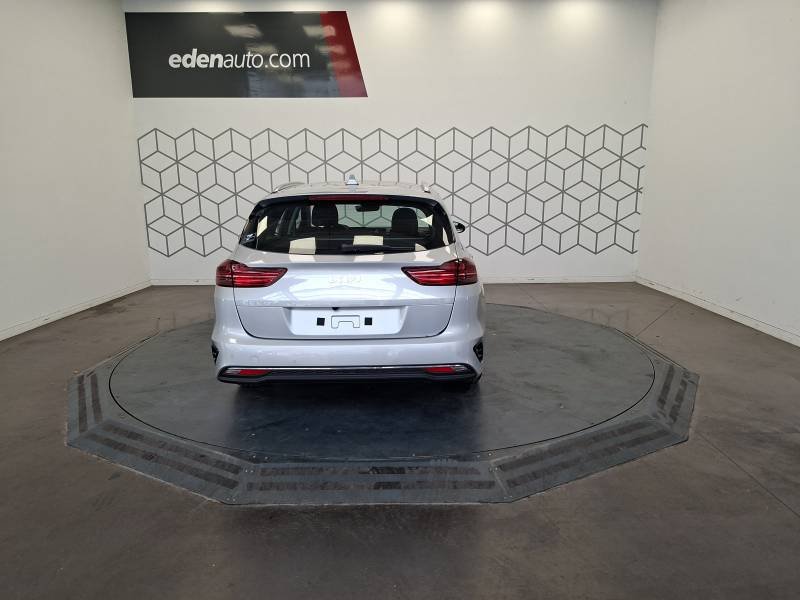 Kia CEED - Photo 6