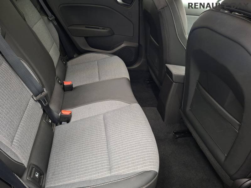 Renault Clio - Photo 15