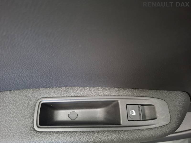 Renault Clio - Photo 28
