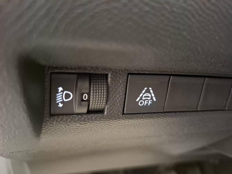Peugeot 208 - Photo 28