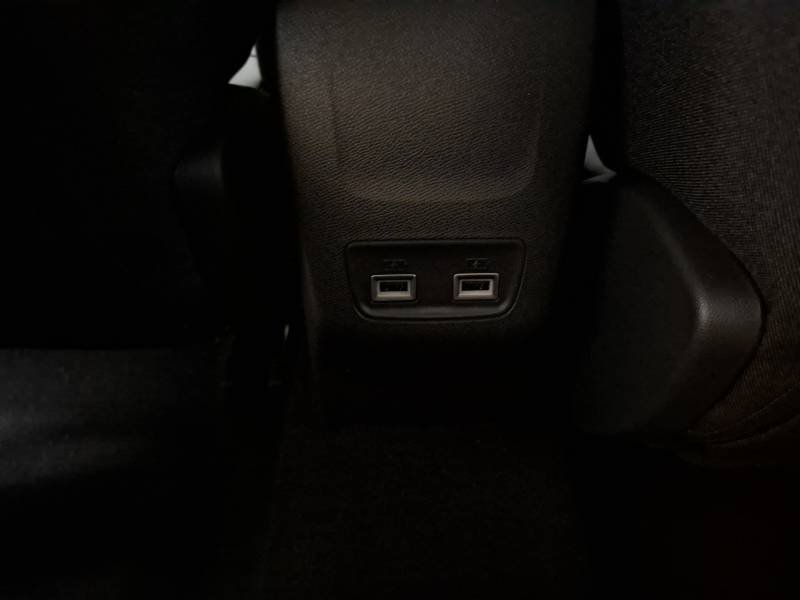 Peugeot 208 - Photo 33