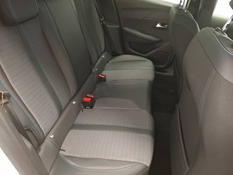 Peugeot 208 - Photo 38