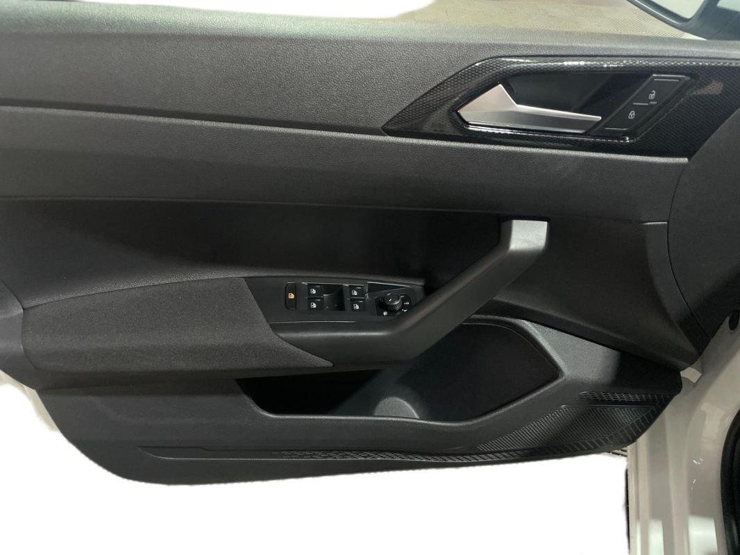 Volkswagen Polo - Photo 15