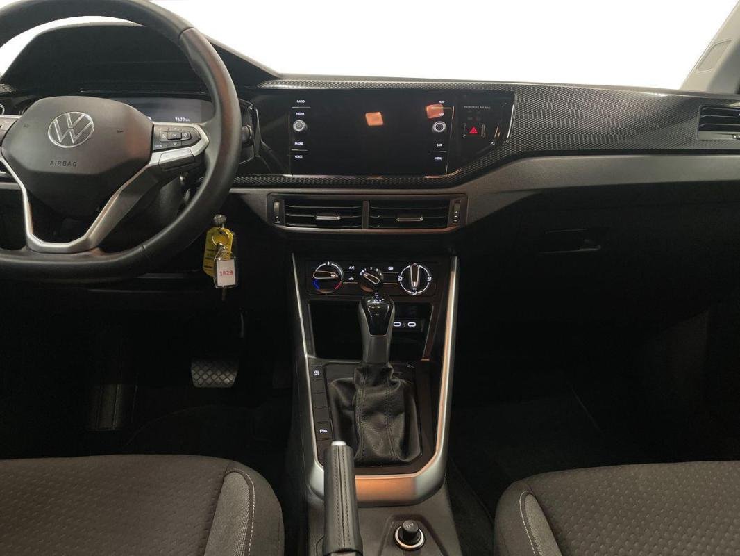 Volkswagen Polo - Photo 11