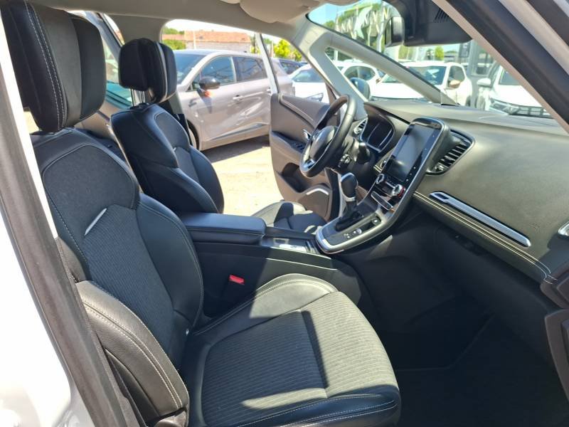Renault Grand Scénic - Photo 12