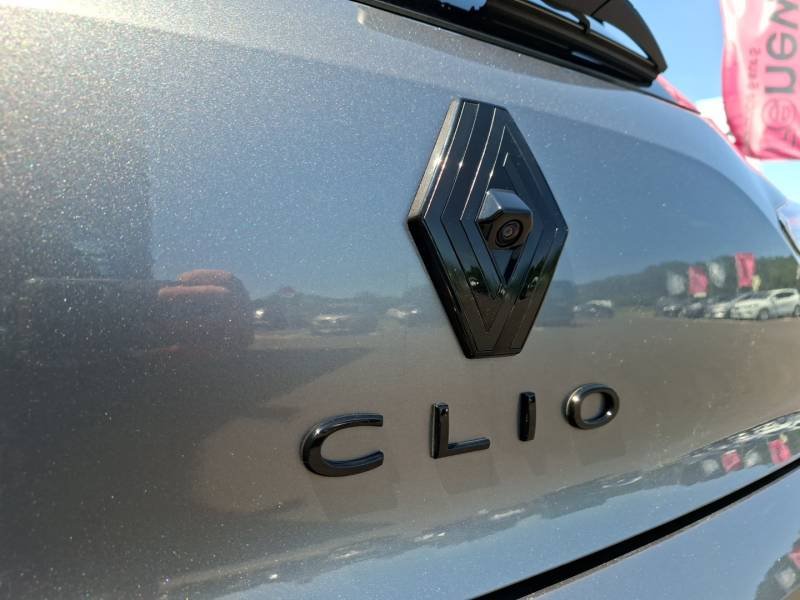 Renault Clio - Photo 24