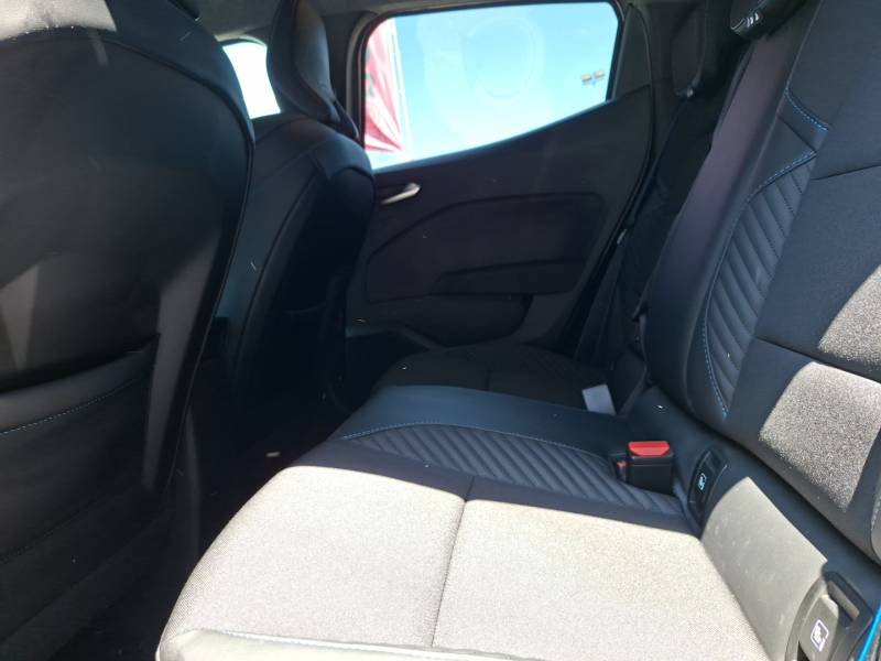 Renault Clio - Photo 27