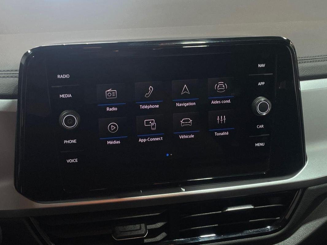Volkswagen T-Roc - Photo 14
