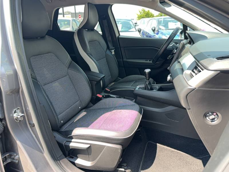 Renault Captur - Photo 12