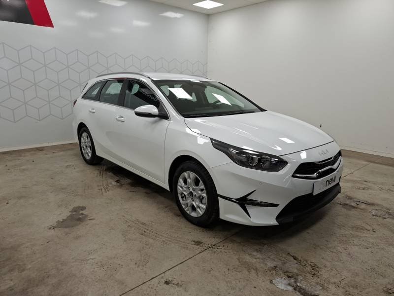 Kia CEED - Photo 14