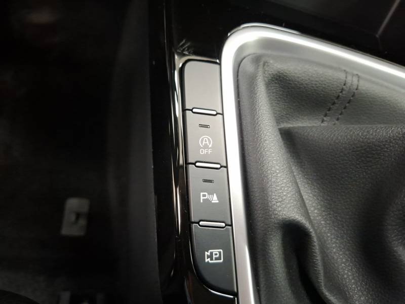 Kia CEED - Photo 22