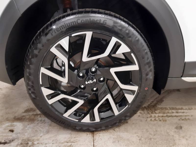 Kia CEED - Photo 27