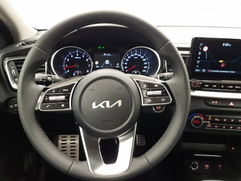 Kia CEED - Photo 10