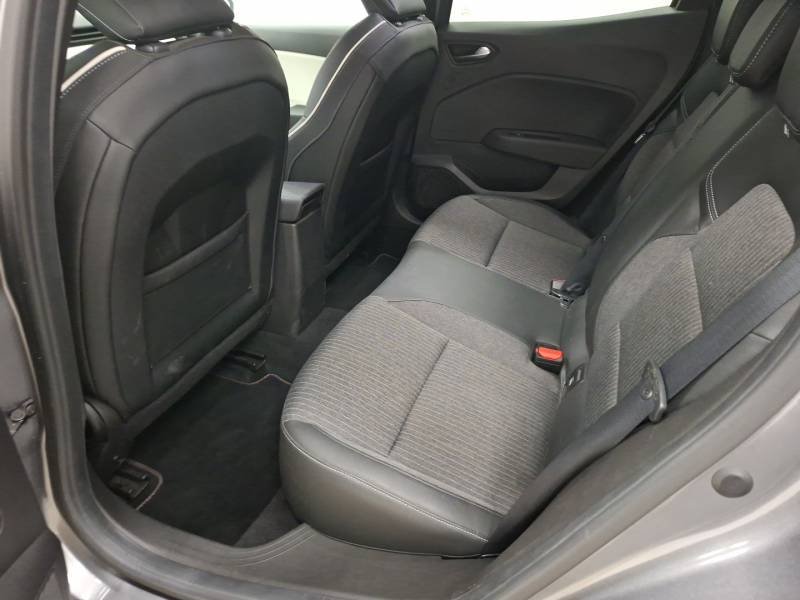 Renault Clio - Photo 25