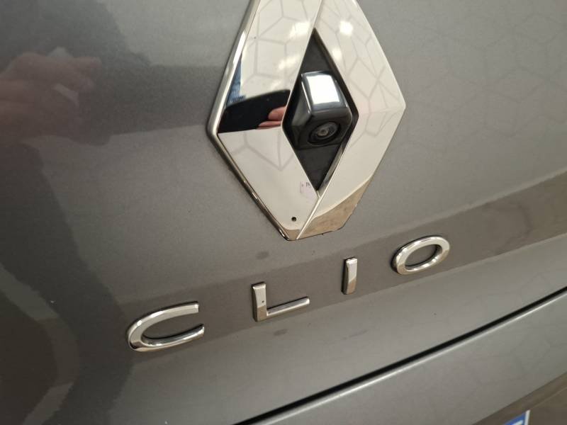 Renault Clio - Photo 26