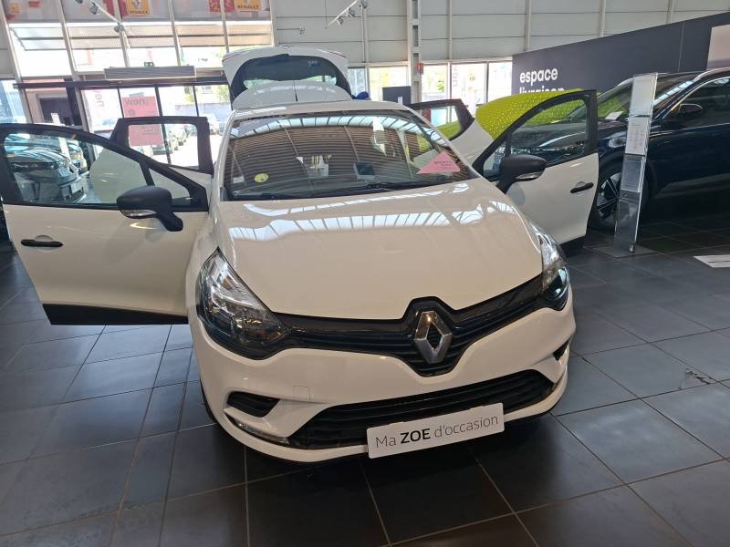 Renault Clio - Photo 21