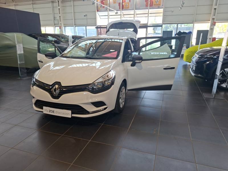 Renault Clio - Photo 22