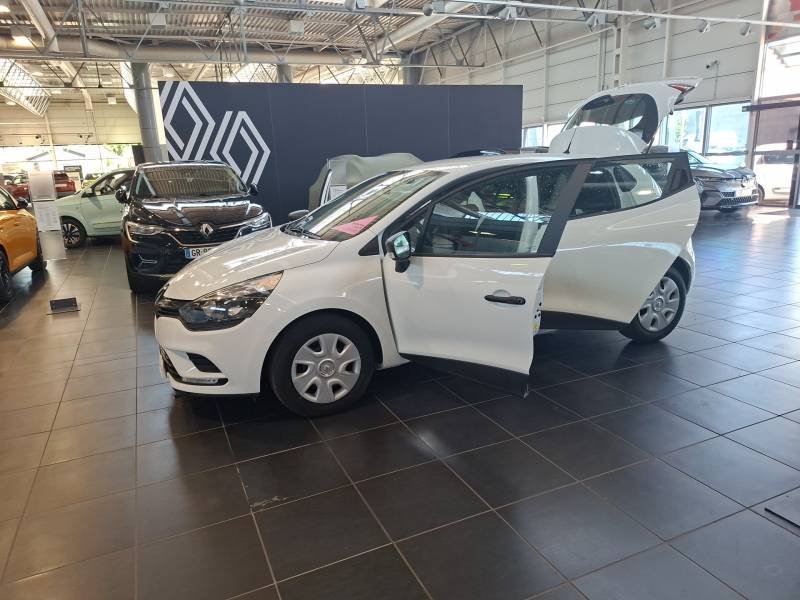 Renault Clio - Photo 23