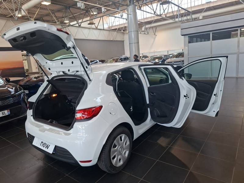 Renault Clio - Photo 26