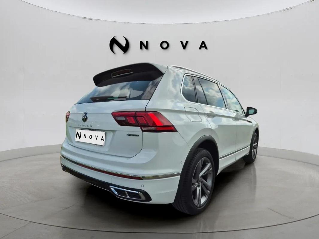 Volkswagen Tiguan - Photo 4