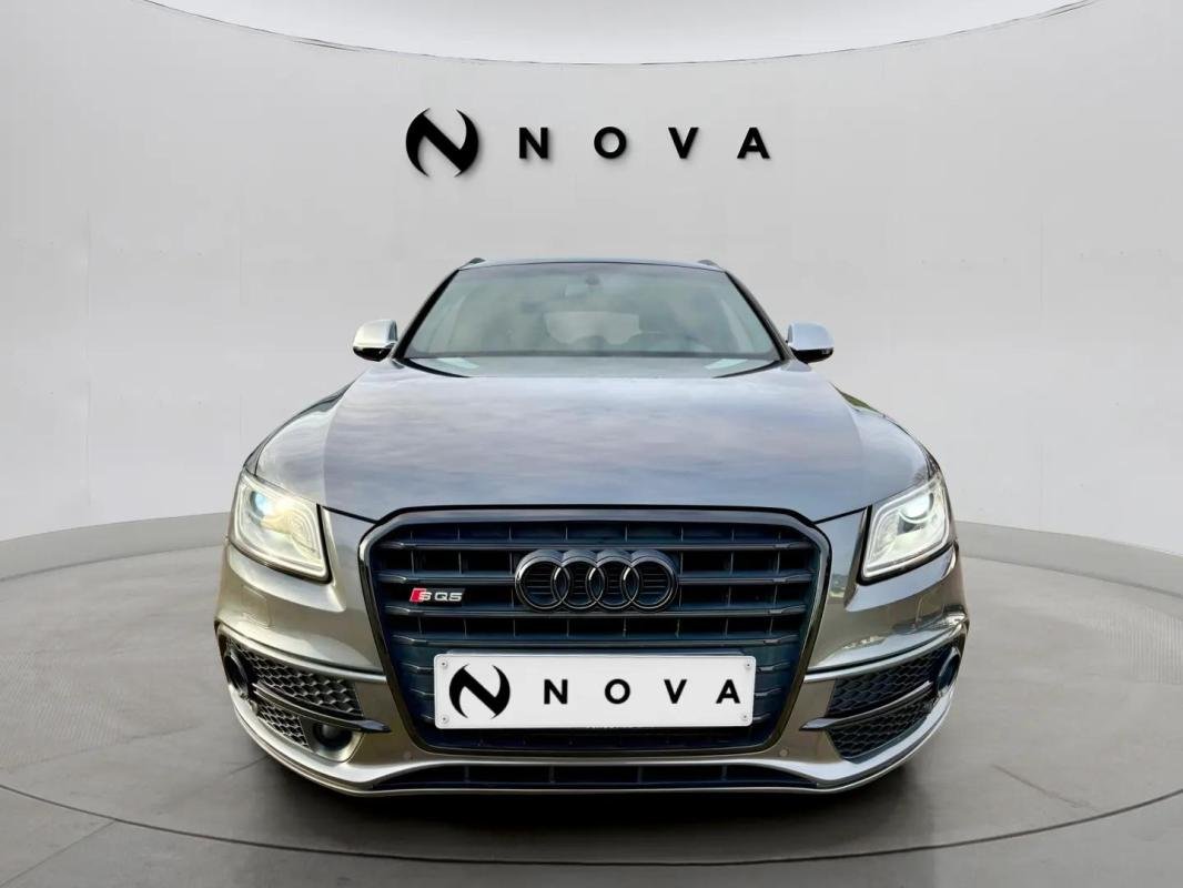 Audi SQ5 - Photo 6