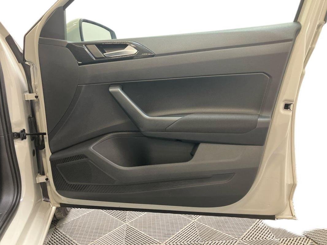 Volkswagen Polo - Photo 15