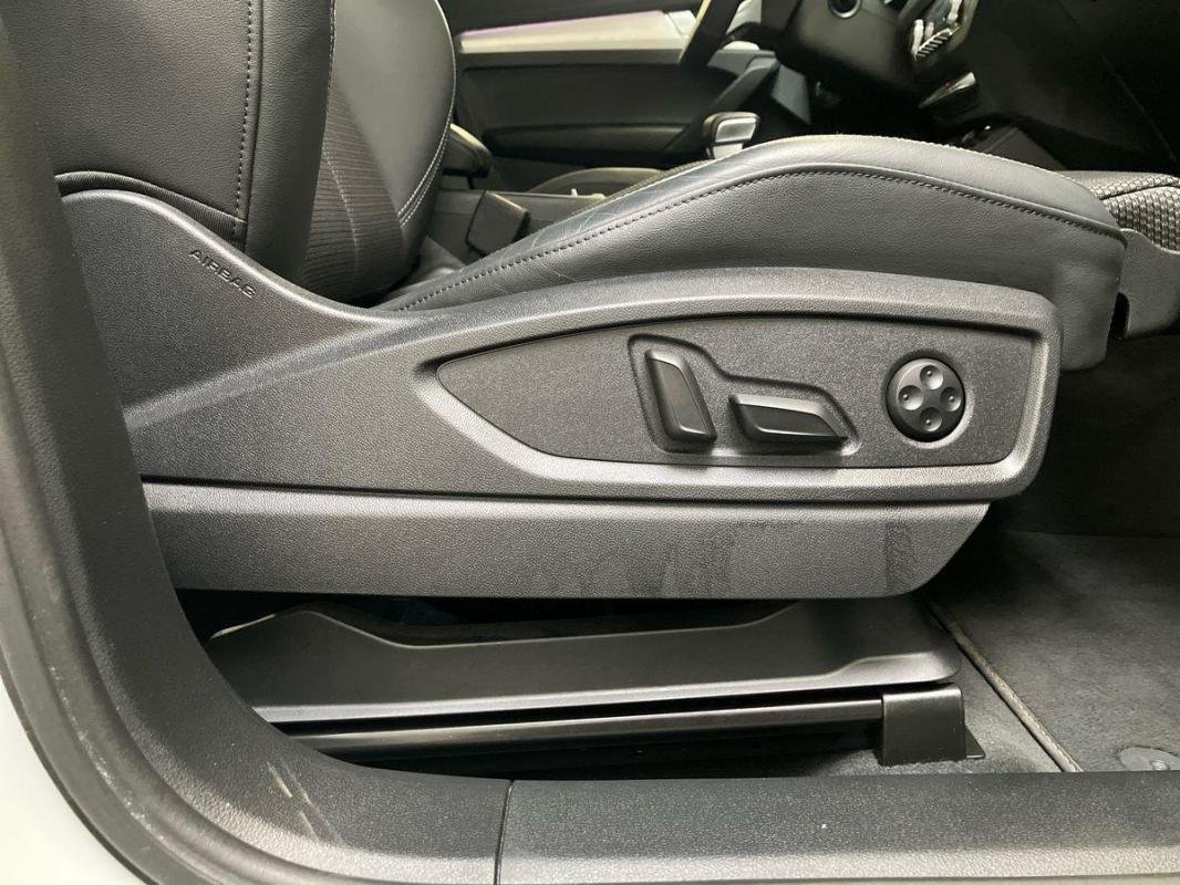Audi Q5 - Photo 14