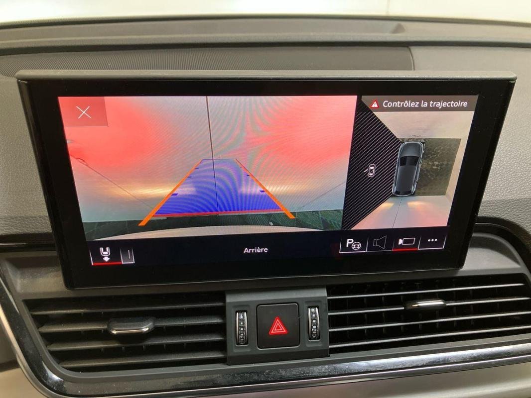 Audi Q5 - Photo 18