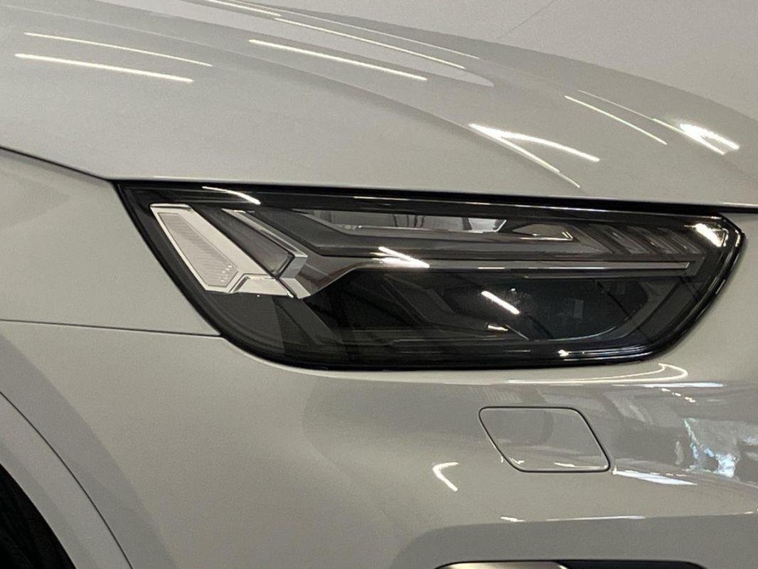 Audi Q5 - Photo 26
