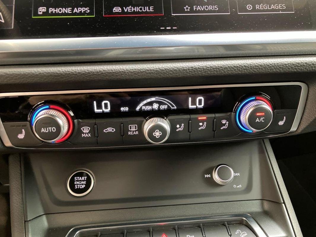 Audi Q3 - Photo 19