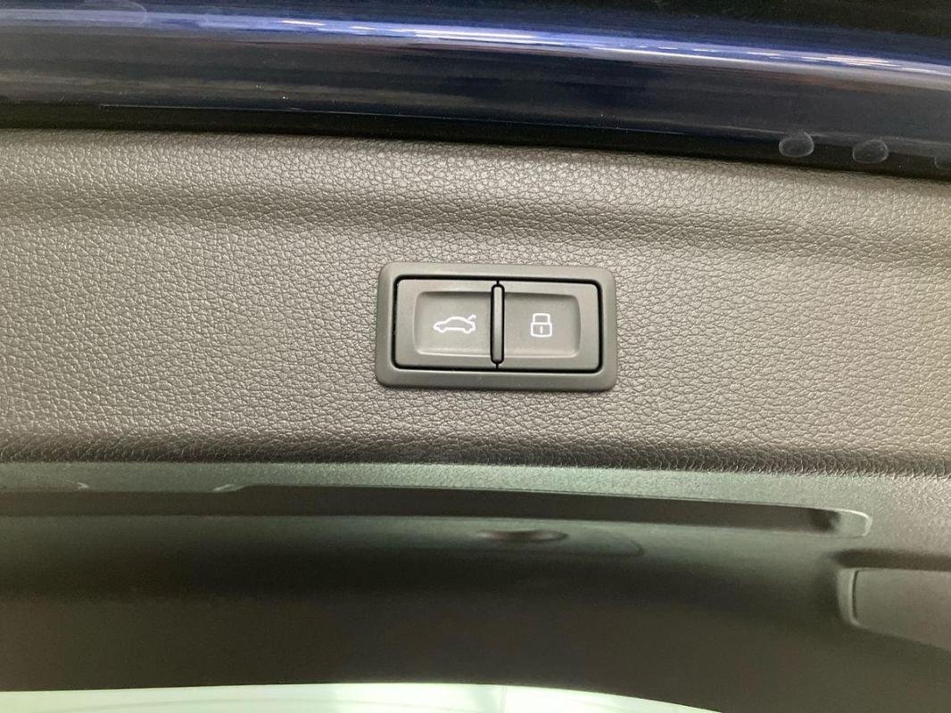 Audi Q3 - Photo 34