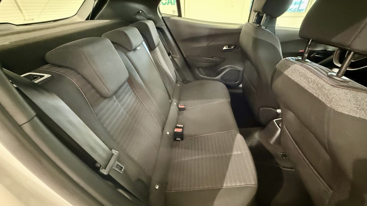Peugeot 2008 - Photo 19