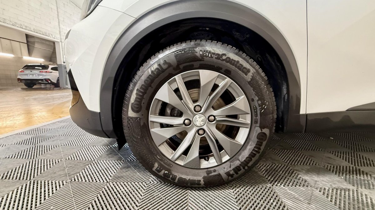 Peugeot 2008 - Photo 8