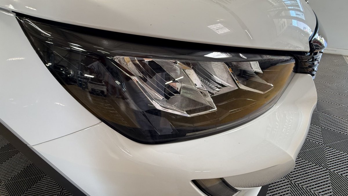 Peugeot 2008 - Photo 9