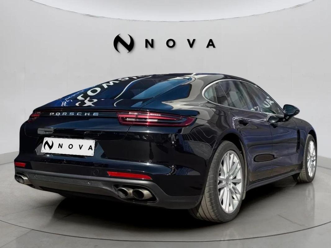 Porsche Panamera - Photo 2