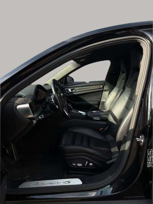 Porsche Panamera - Photo 5