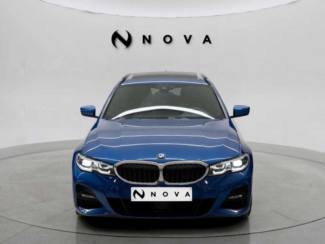 BMW 320d Touring - Photo 6