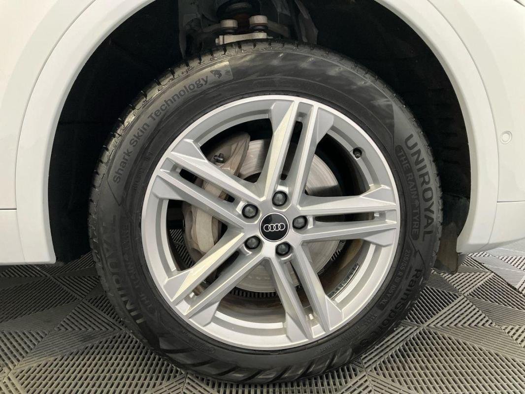Audi Q5 - Photo 29