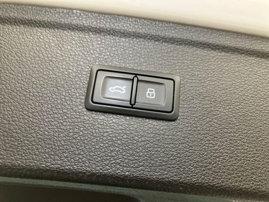 Audi Q5 - Photo 34
